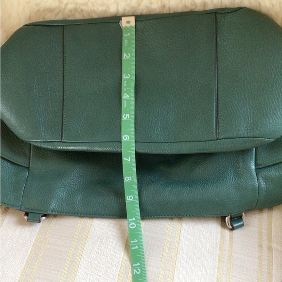 Ladies teal Coach leather handbag. - Picture 10 of 10